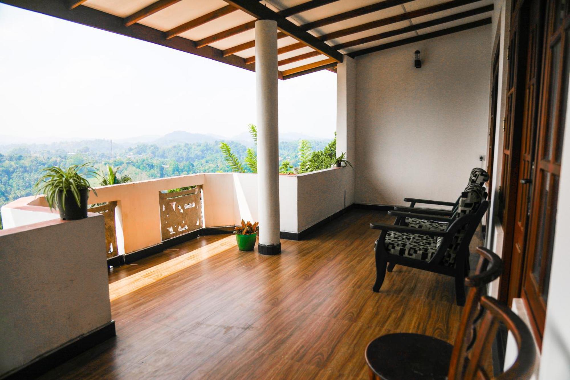 Mountain Bliss Villa เปราเดนิยา ภายนอก รูปภาพ