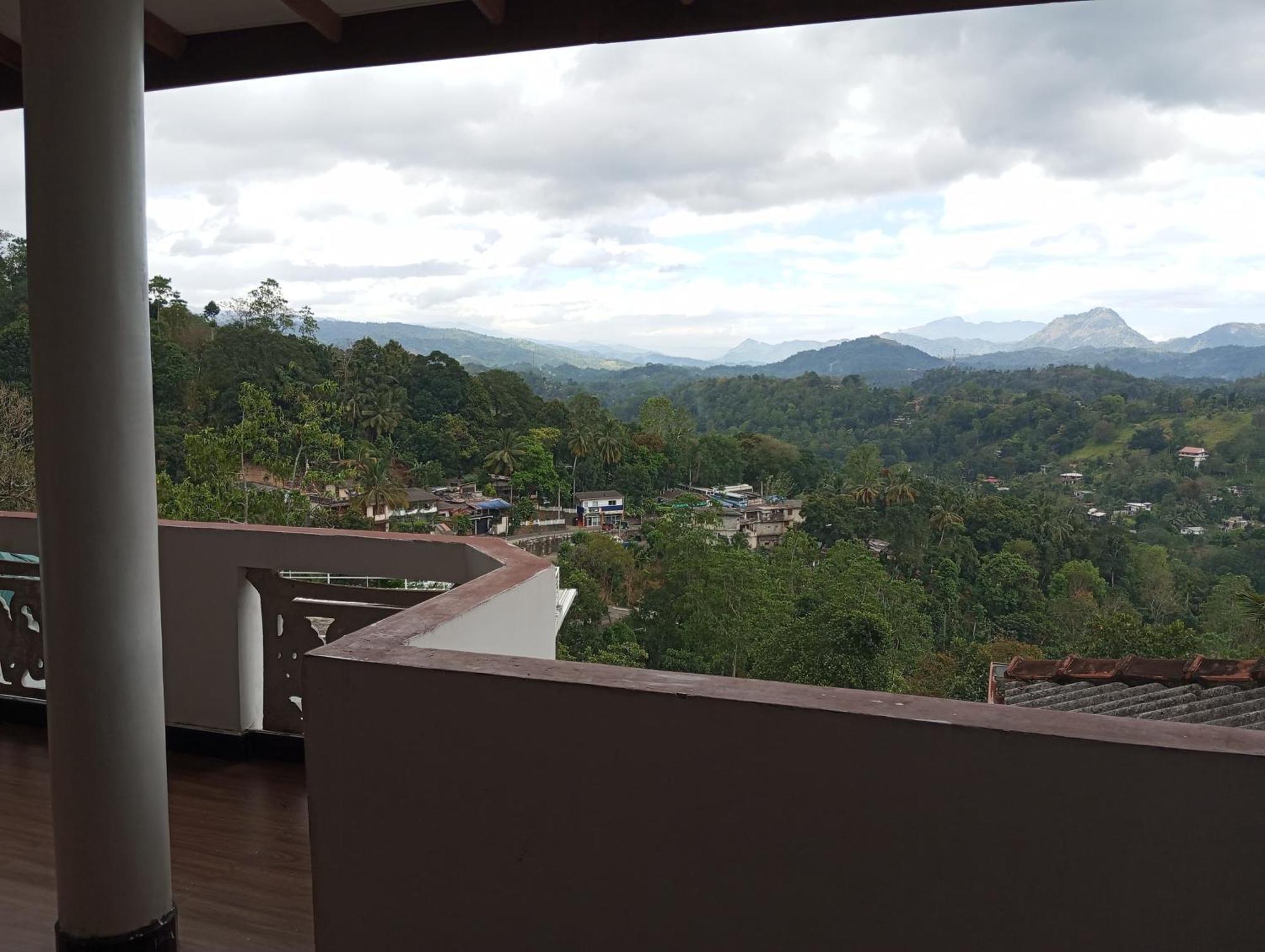 Mountain Bliss Villa เปราเดนิยา ห้อง รูปภาพ